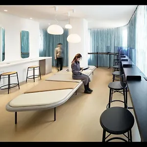9h Nine Ningyocho Kapselhotel